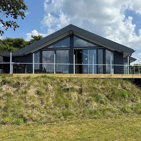 別荘 Udsigten Over Hjarbaek Løgstrup